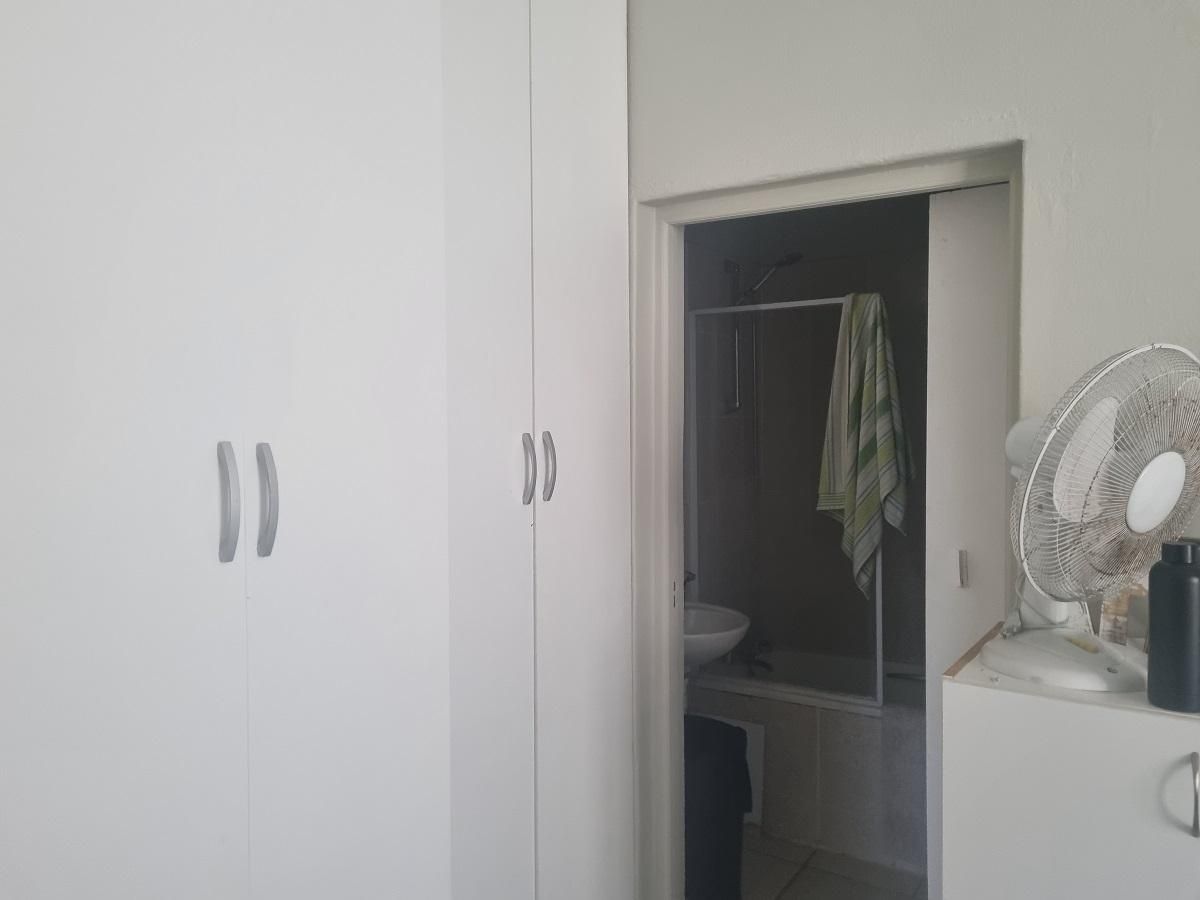 Photo 9 of 12