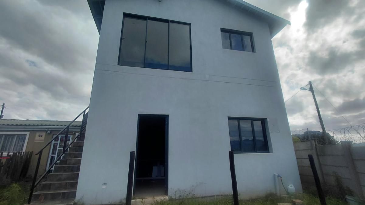Photo 1 of 8