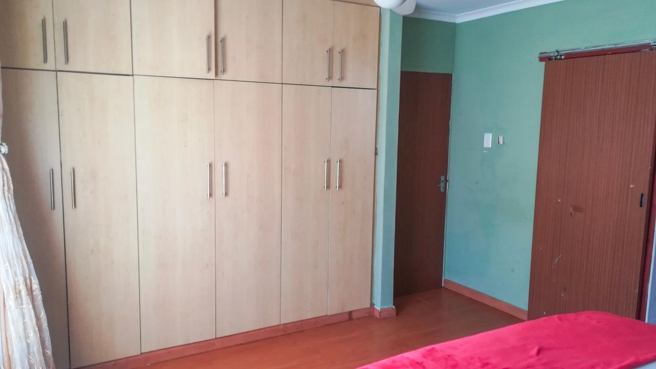 Photo 8 of 13