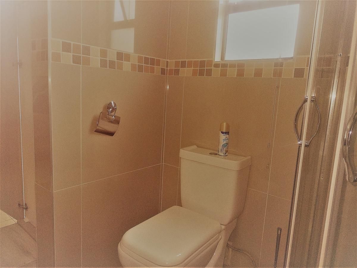 Photo 18 of 35