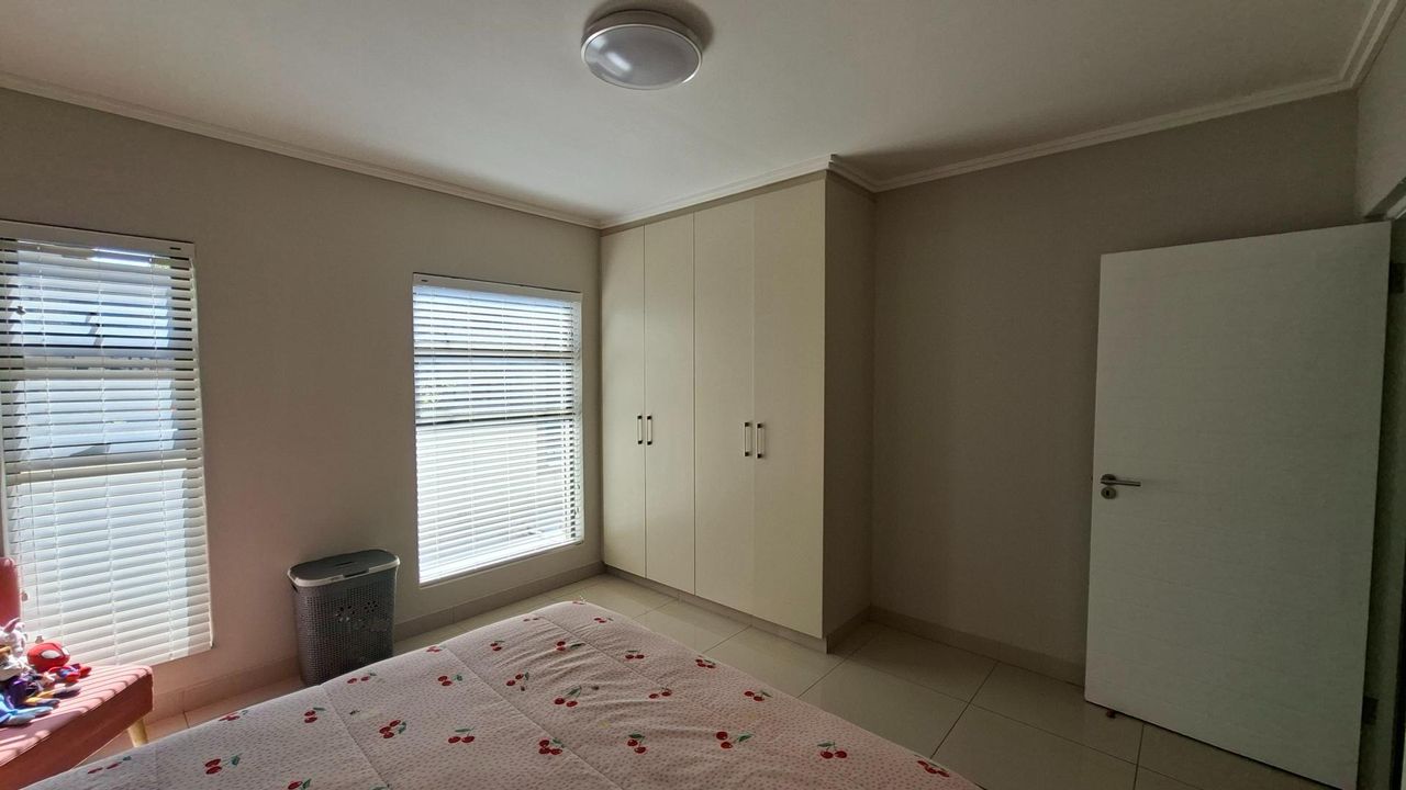 2 Bedroom apartment for sale in Umhlanga Ridge