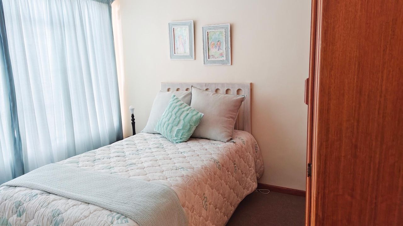 Photo of 6 Bedroom house for sale in Pellissier, Bloemfontein