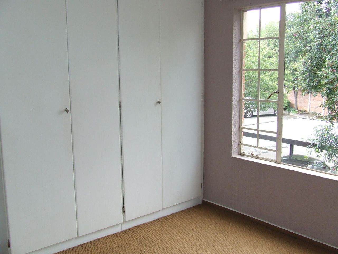 Photo 6 of 10