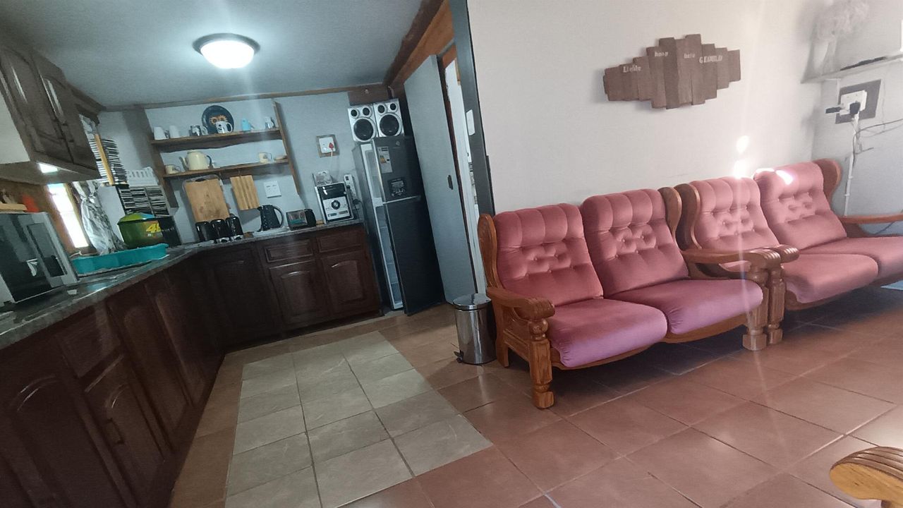 Photo 15 of 21