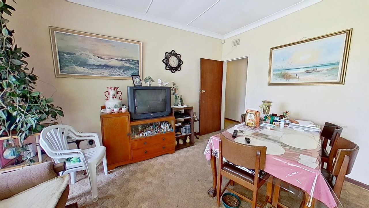 Photo 6 of 35