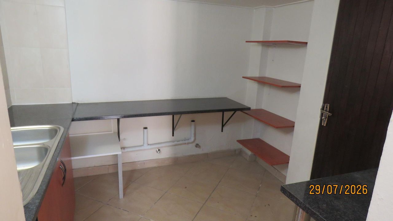 Photo 10 of 19
