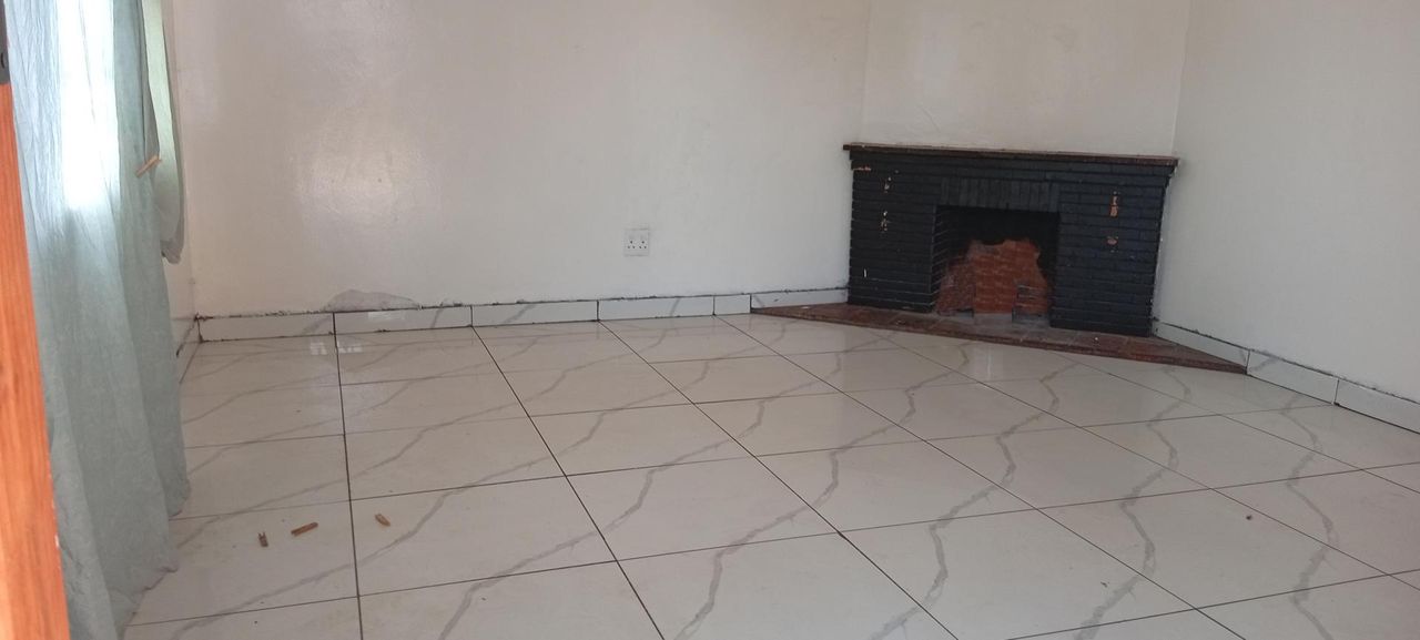 Photo 6 of 23