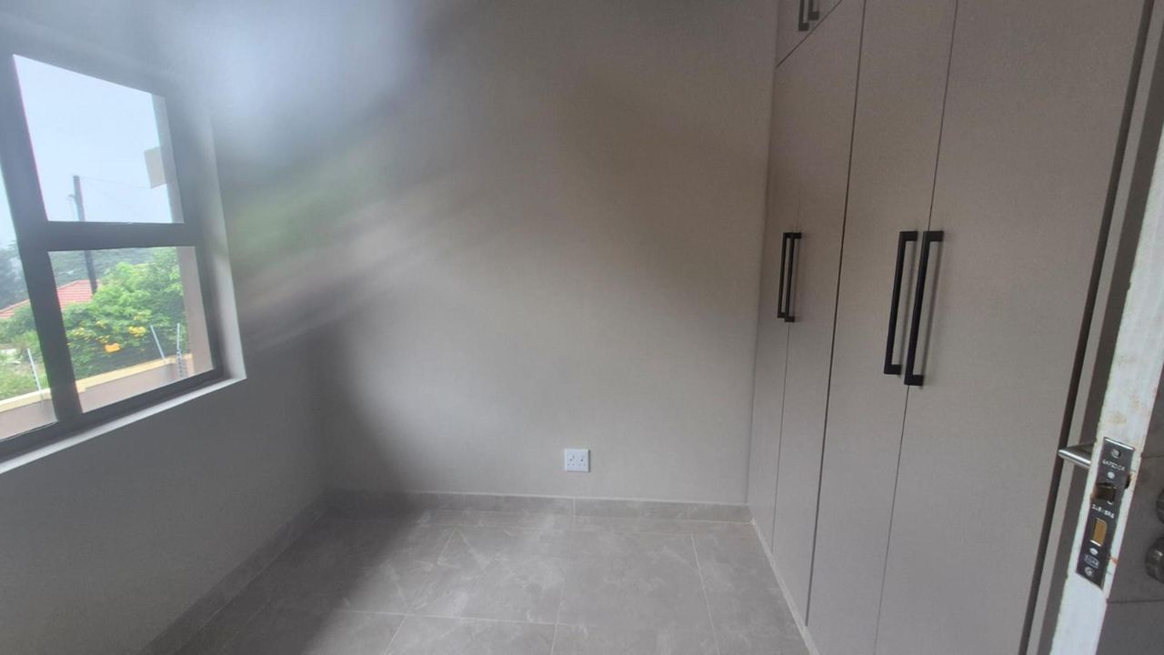 Photo 8 of 13