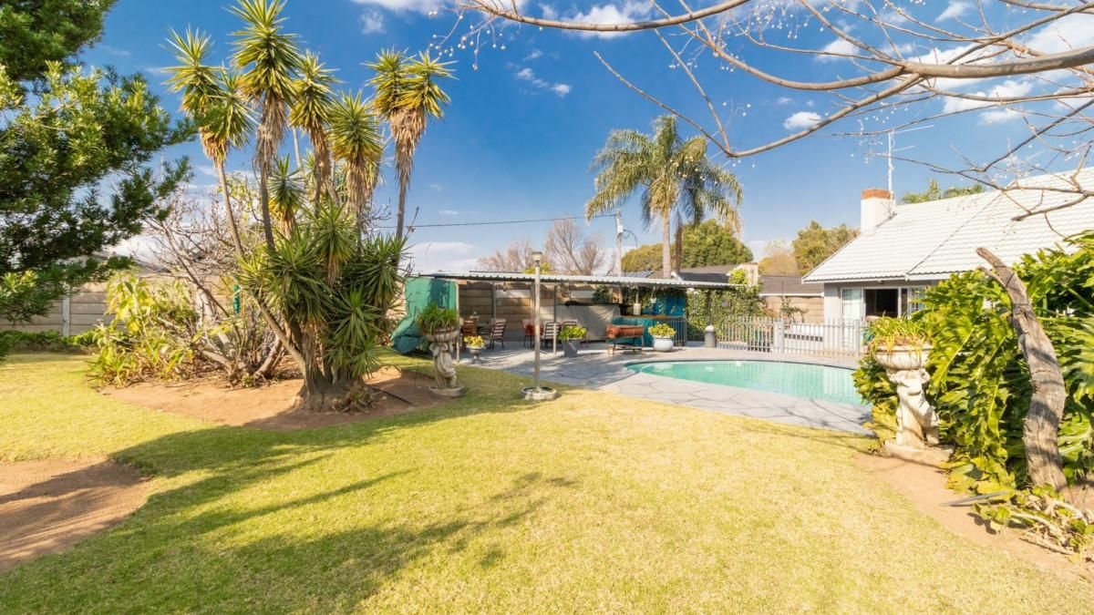 Photo of 5 Bedroom house for sale in Van Riebeeck Park, Kempton Park