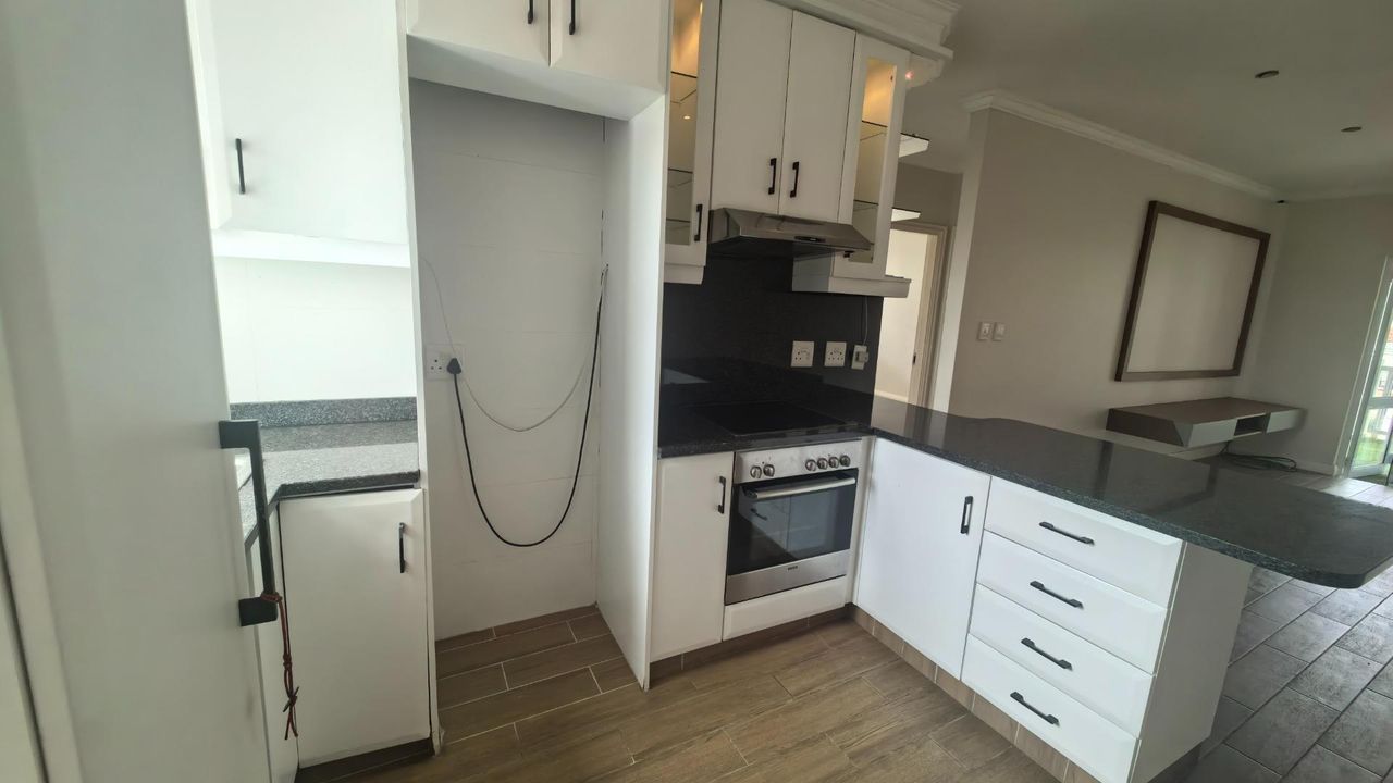 Photo 2 of 23