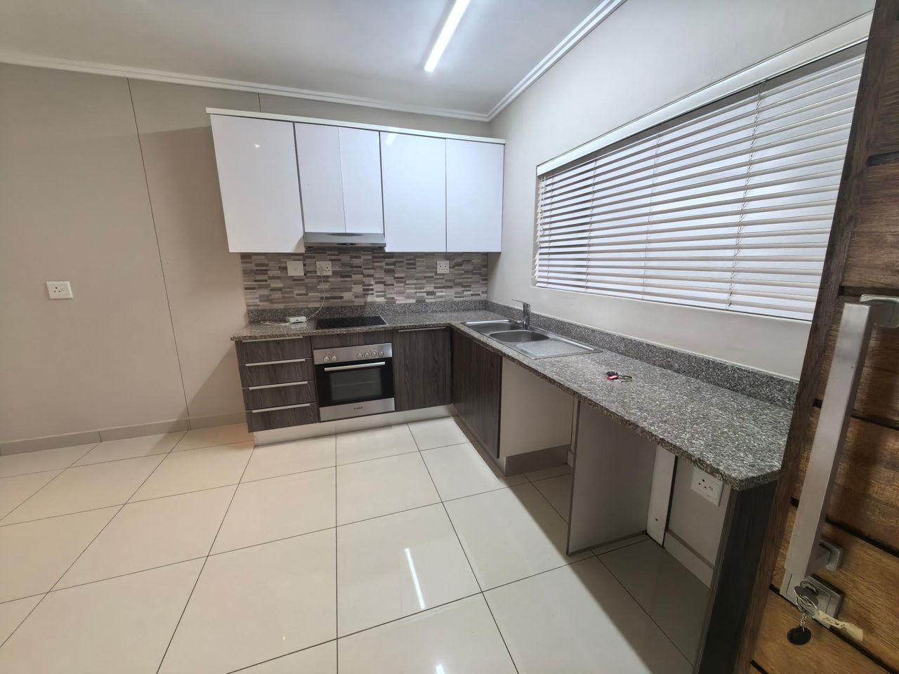 Photo of 2 Bedroom apartment to rent in New Town Centre, Umhlanga