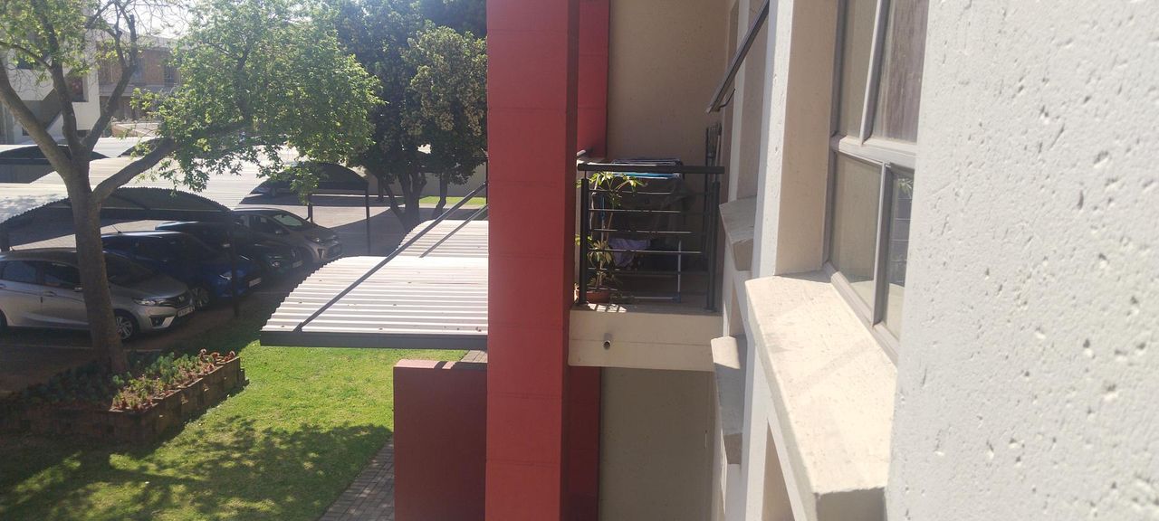 Photo 17 of 21