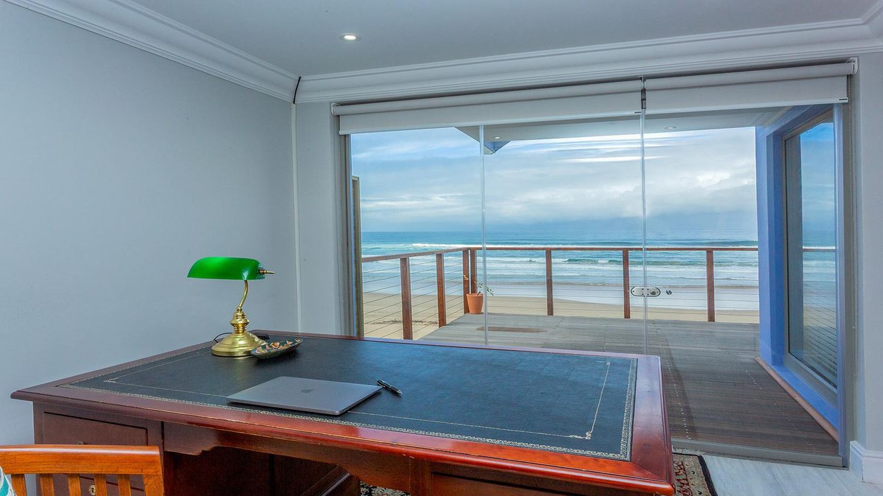 Photo of 9 Bedroom house for sale in Wilderness Central