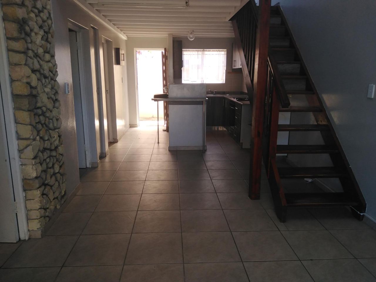 Photo 4 of 23