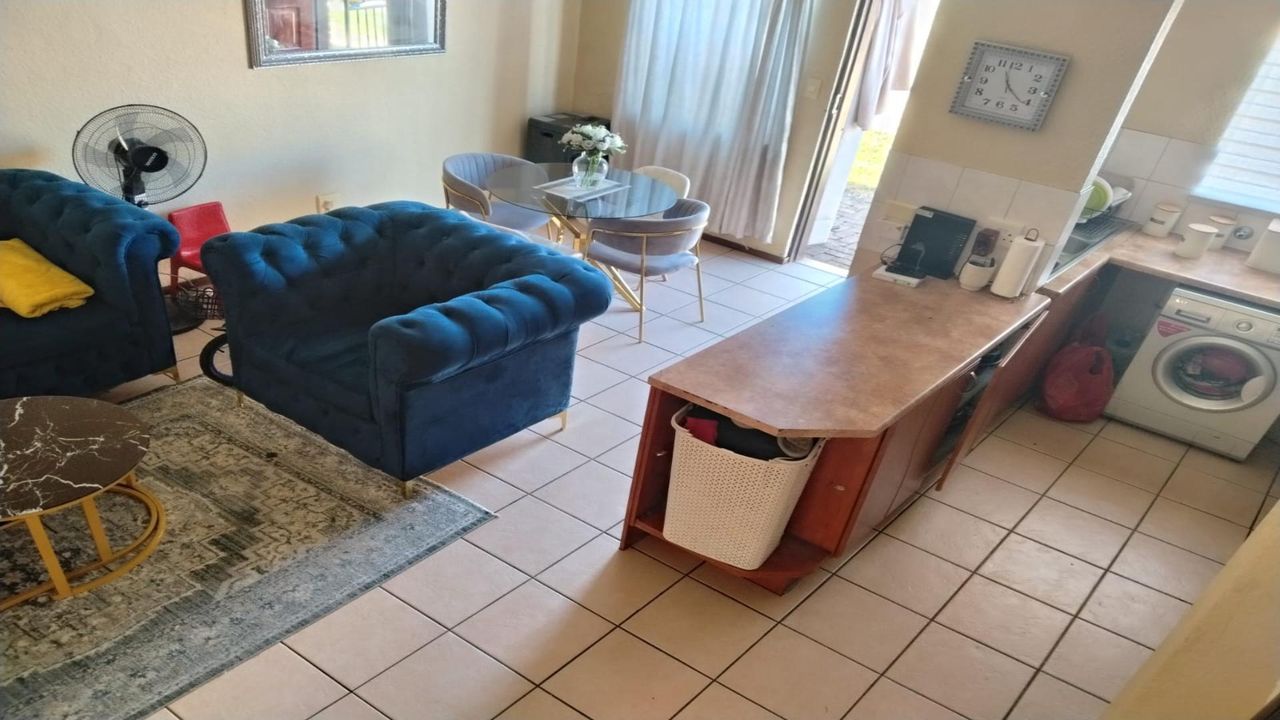 Photo 7 of 20