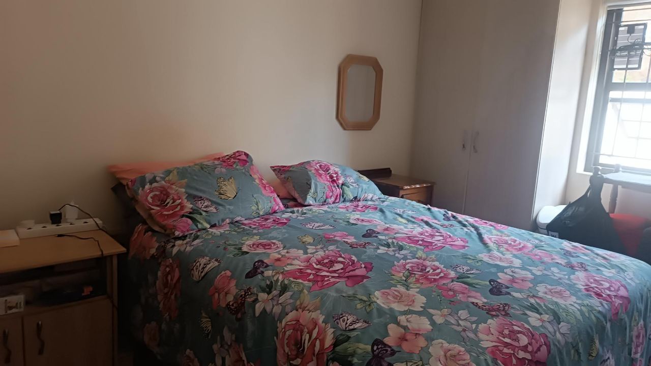 Photo 16 of 20