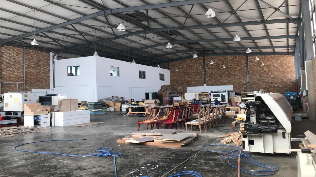 Photo 19 of 23