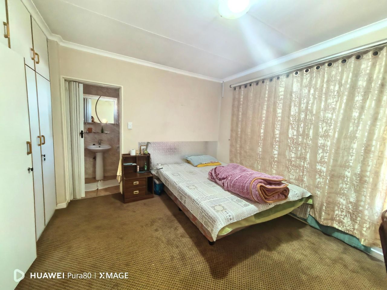 Photo 10 of 20
