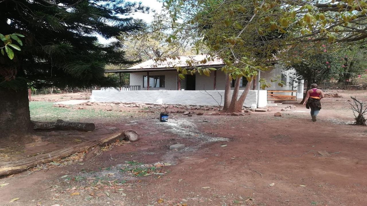 Photo 26 of 34