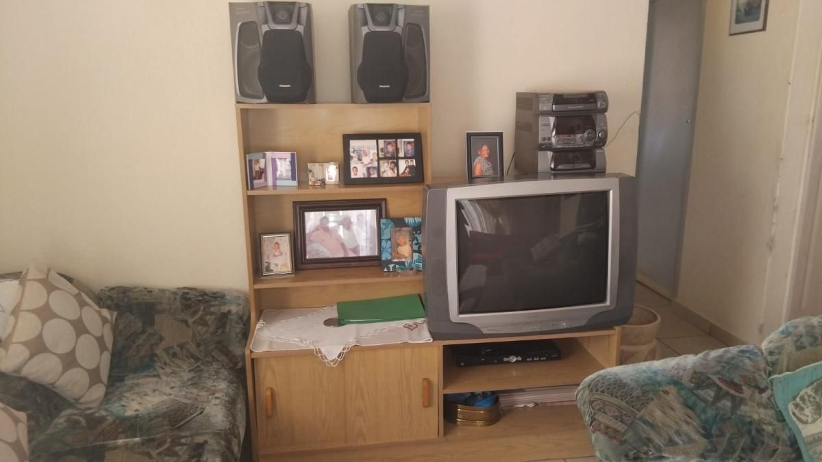 Photo 16 of 26