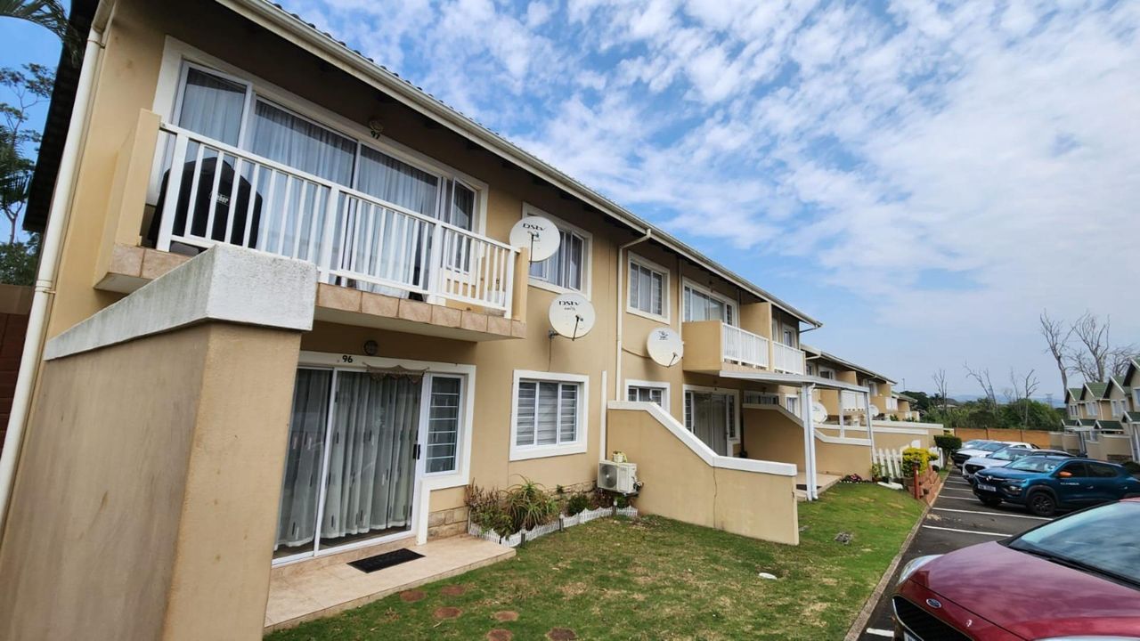Photo of 2 Bedroom apartment for sale in Mount Edgecombe