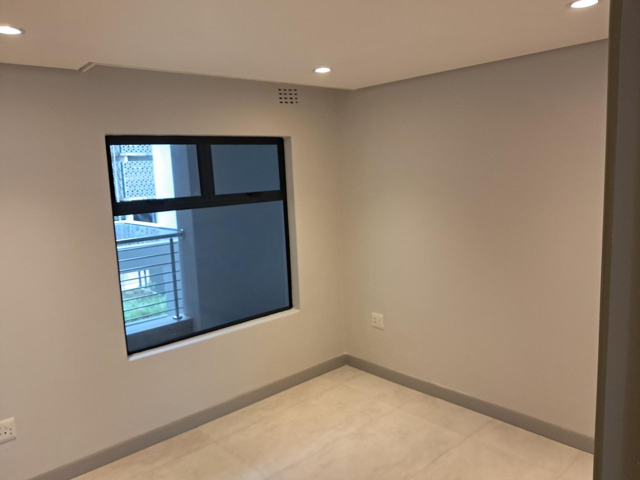 Photo 9 of 35