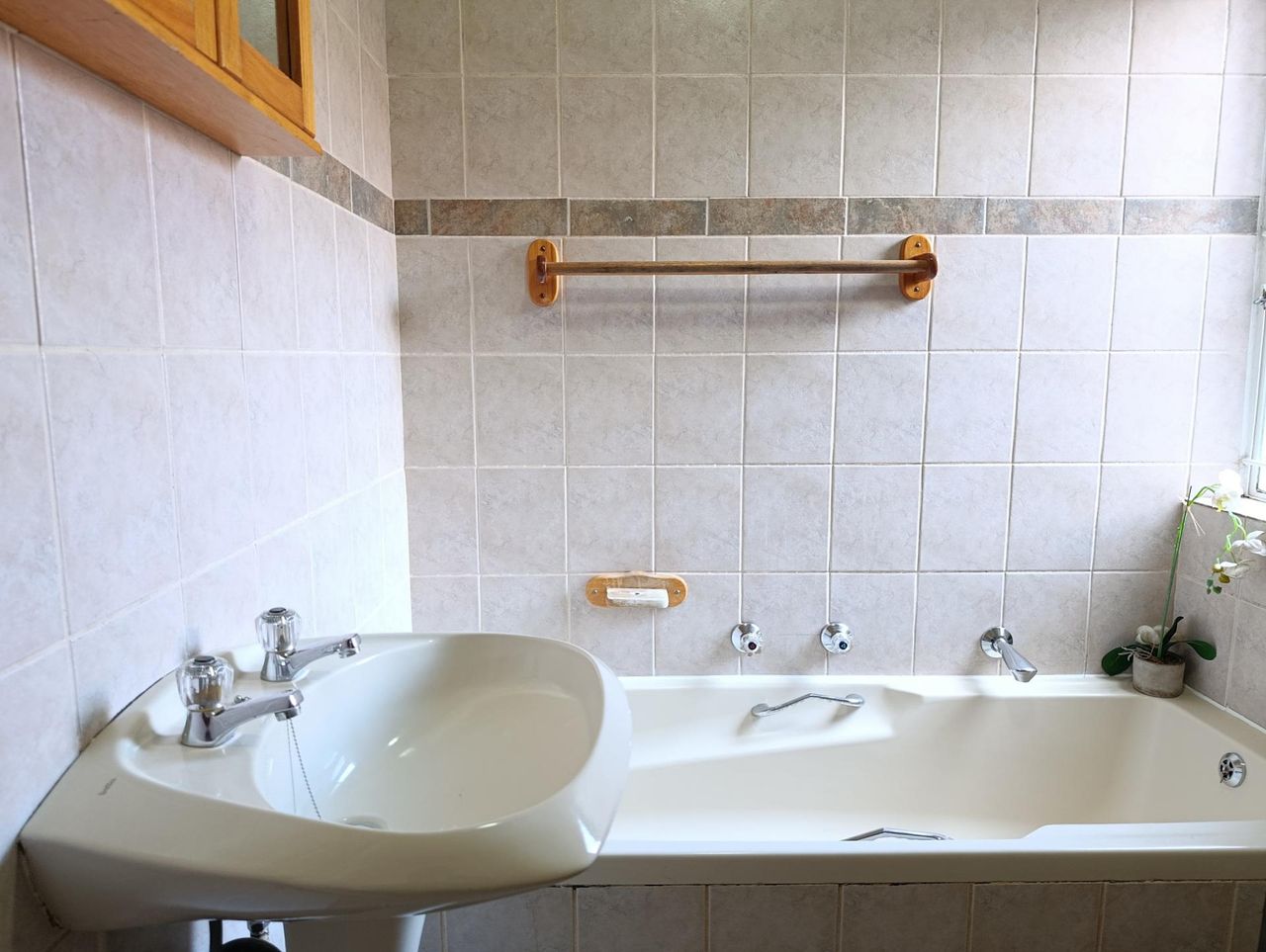 Photo 10 of 13