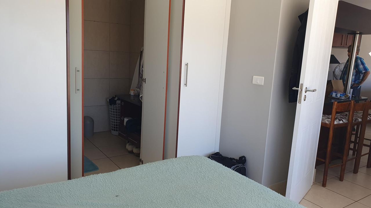 Photo 20 of 31