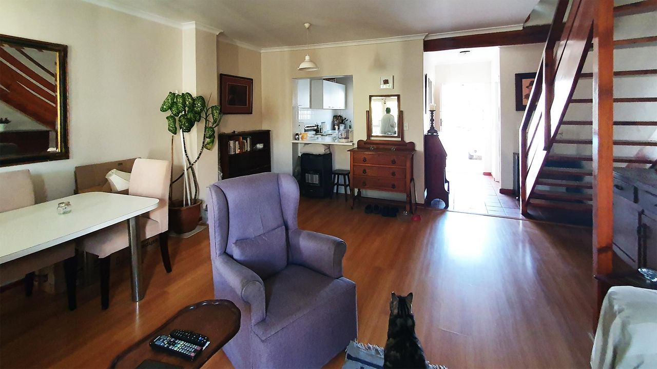 Photo 11 of 30