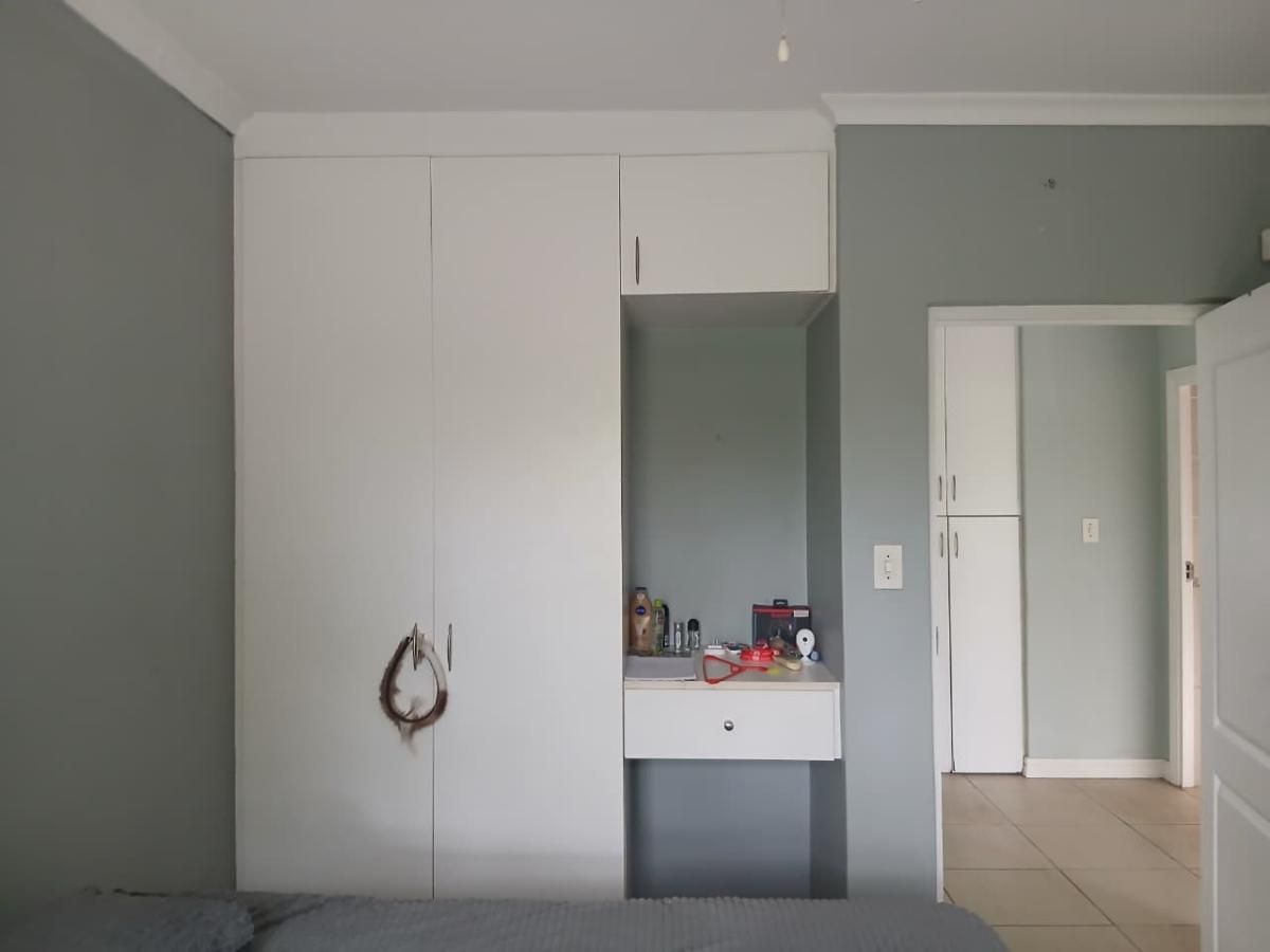 Photo 20 of 26