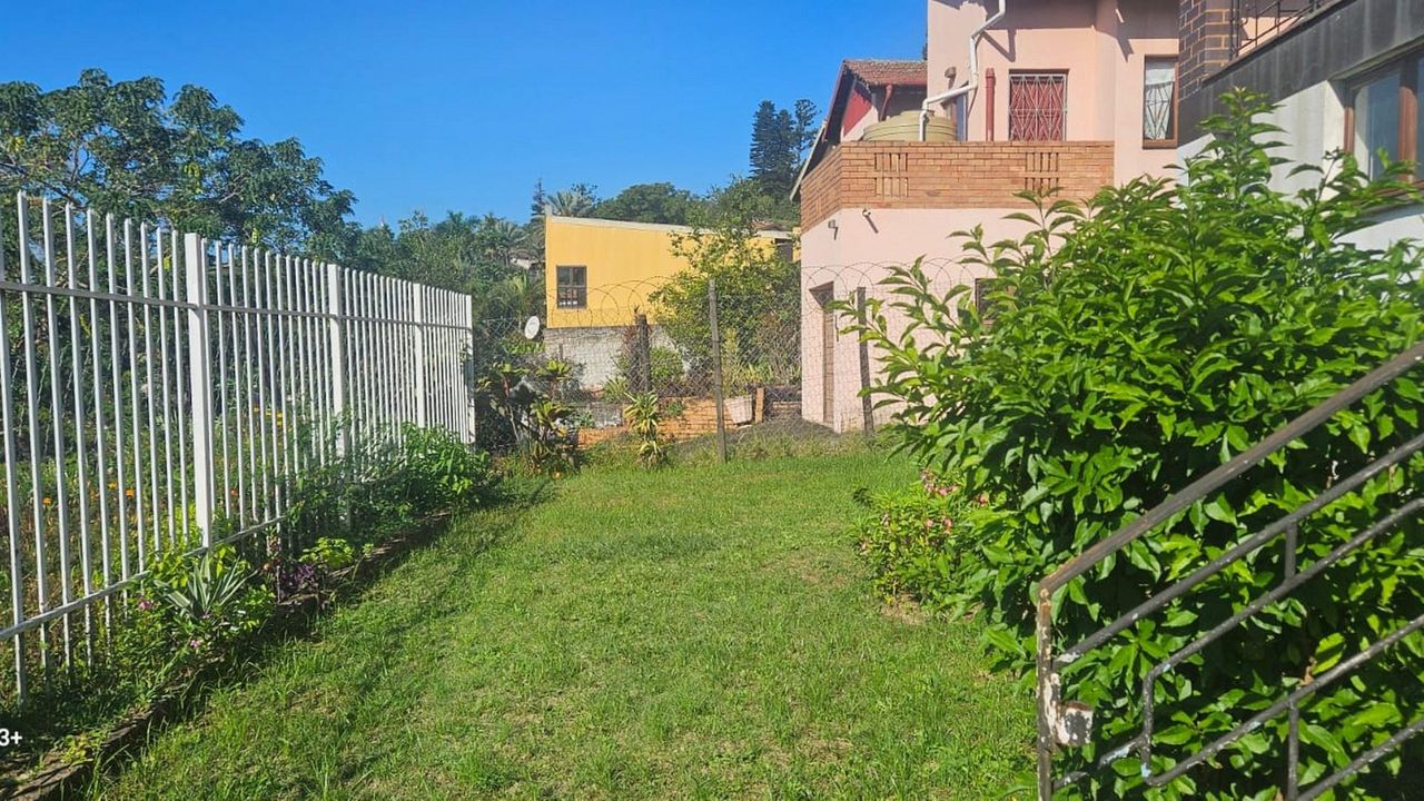 Photo 6 of 22