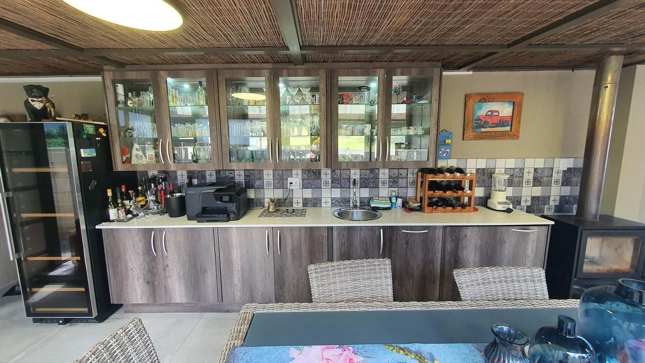 Photo 18 of 57