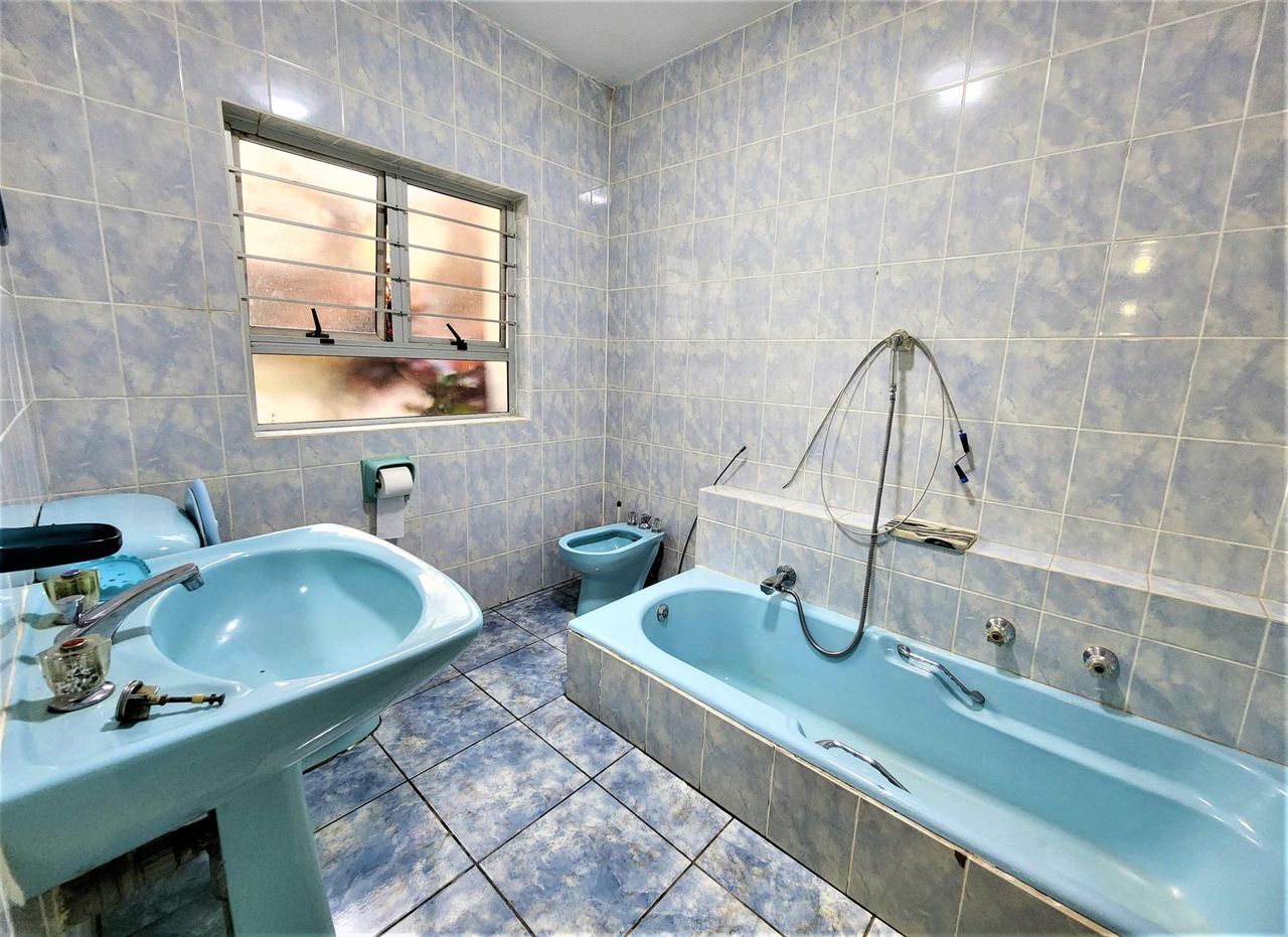 Photo of 5 Bedroom house for sale in La Lucia, Umhlanga