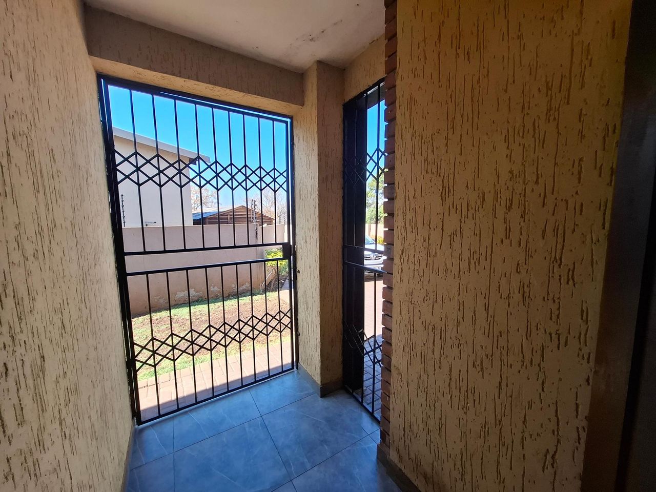 Photo of 3 Bedroom house for sale in Dennesig, Middelburg