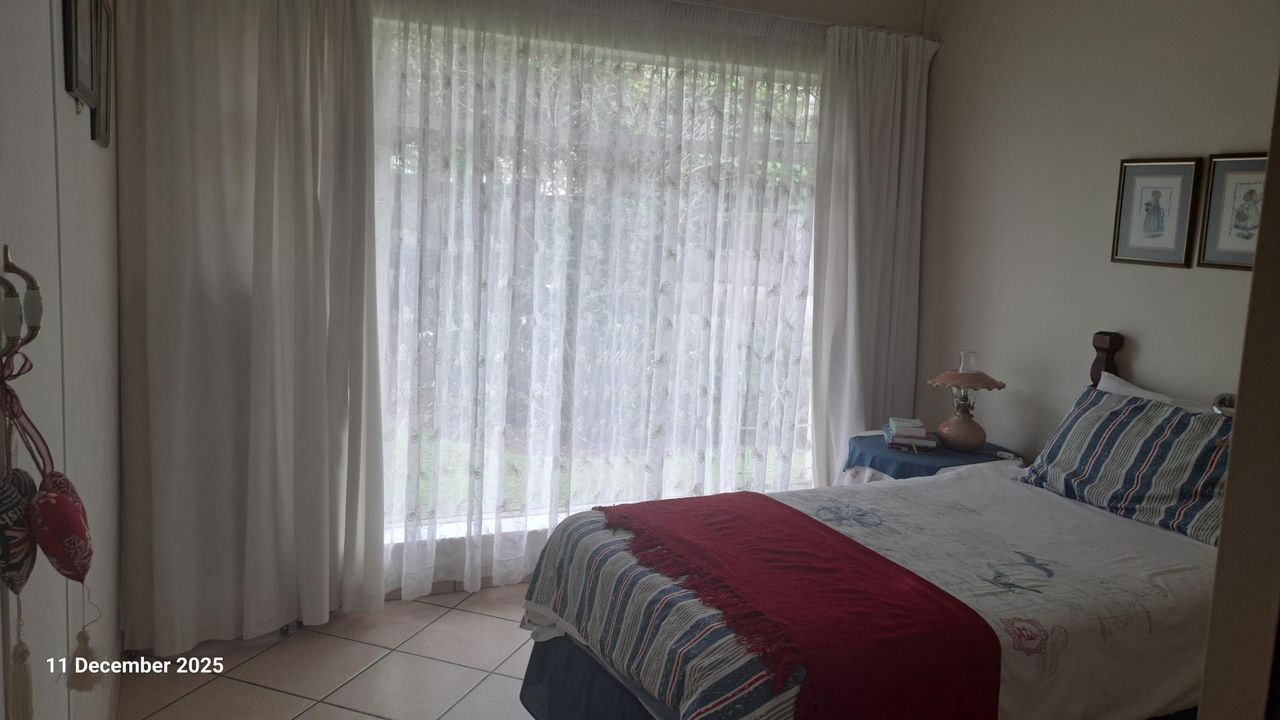 Photo 13 of 19