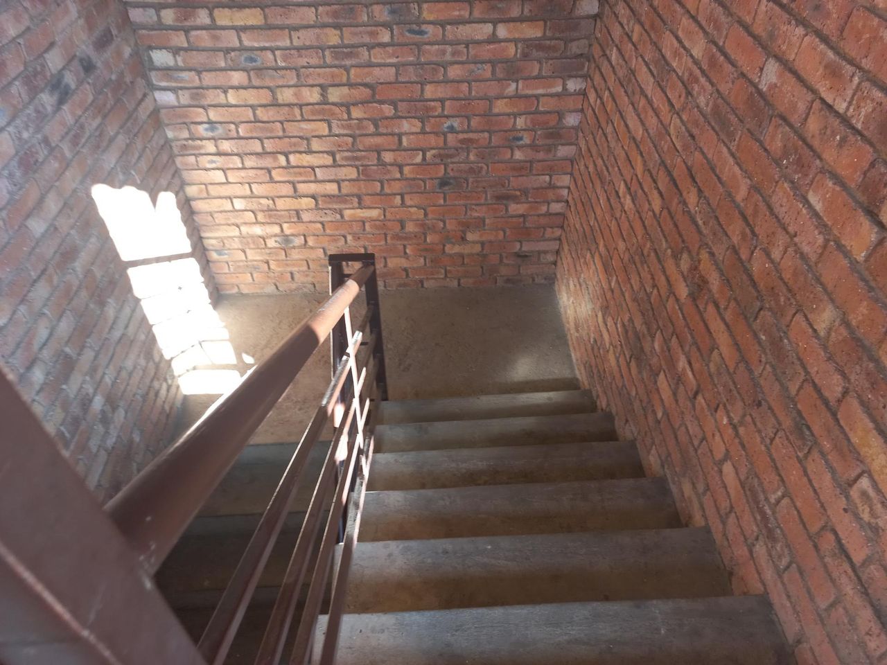 Photo 6 of 16