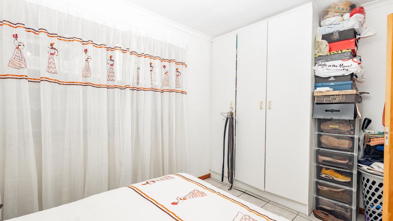 Photo of 2 Bedroom house for sale in De Kuilen, Kuils River
