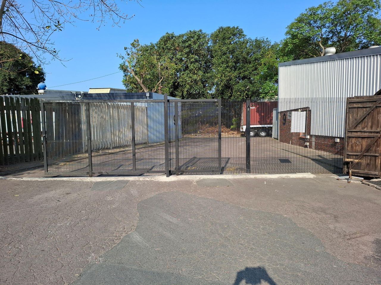 Photo 6 of 7