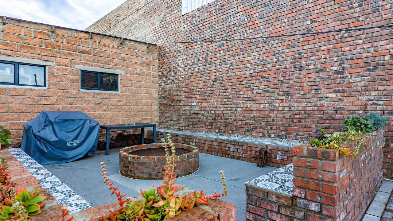 Photo of 4 Bedroom house for sale in Blanco, George