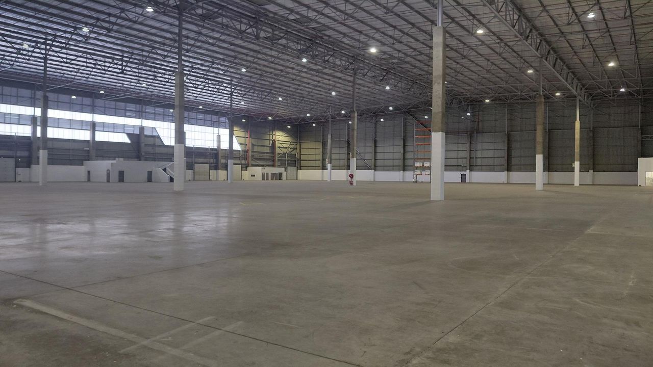 Photo of Warehouse to let in Vorna Valley, Midrand