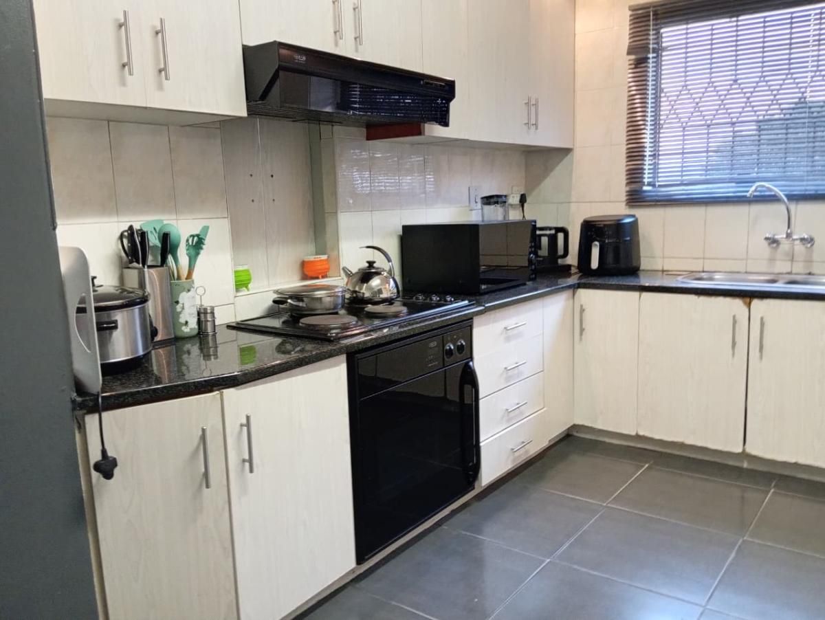 4 Bedroom house for sale in Reservoir Hills, Durban