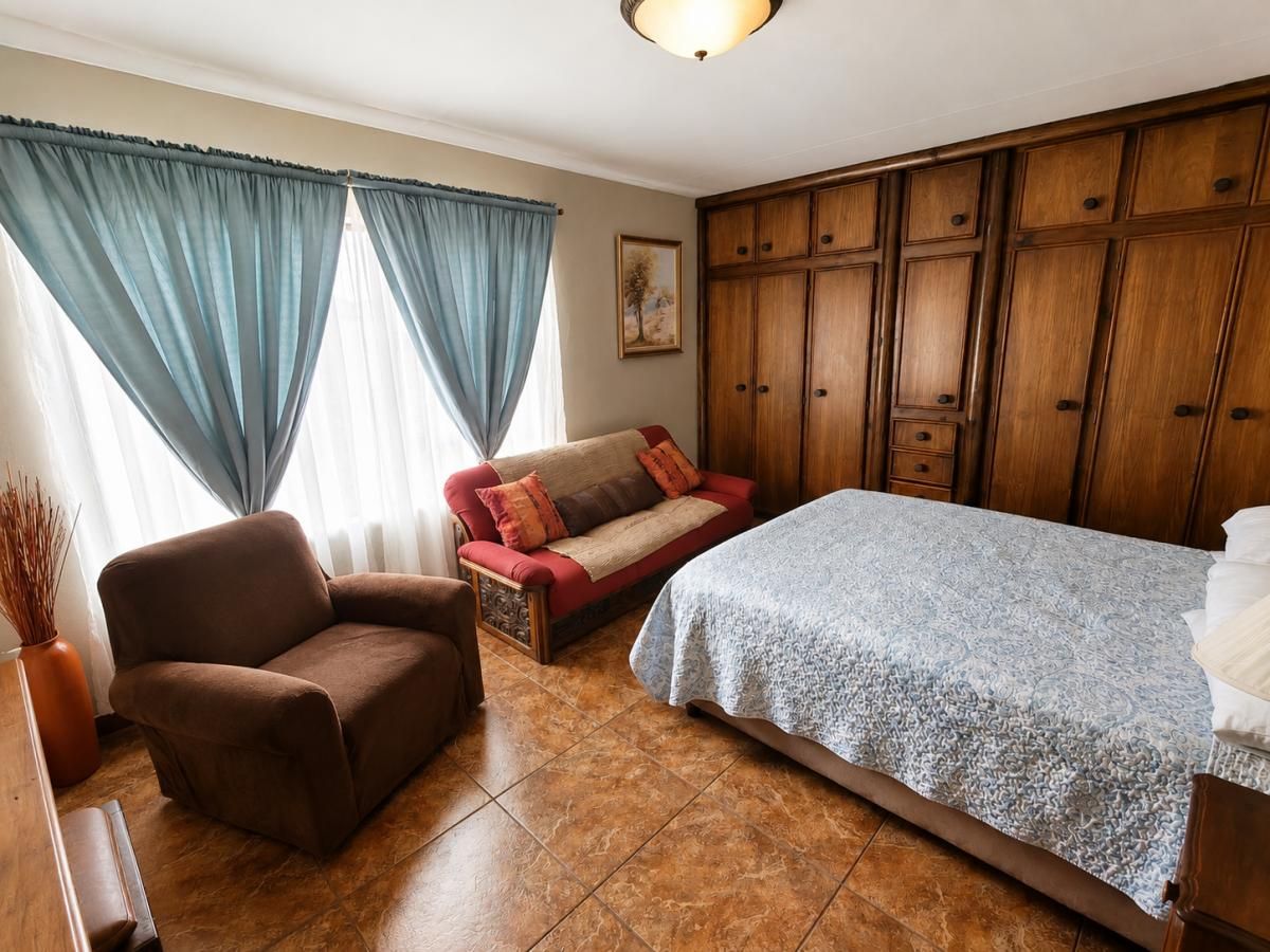 Photo of 8 Bedroom house for sale in Bredell, Kempton Park