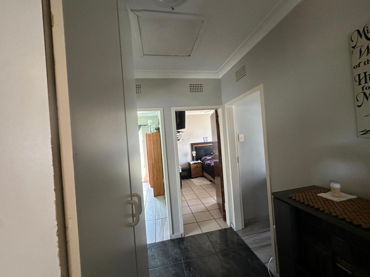 Photo 8 of 23