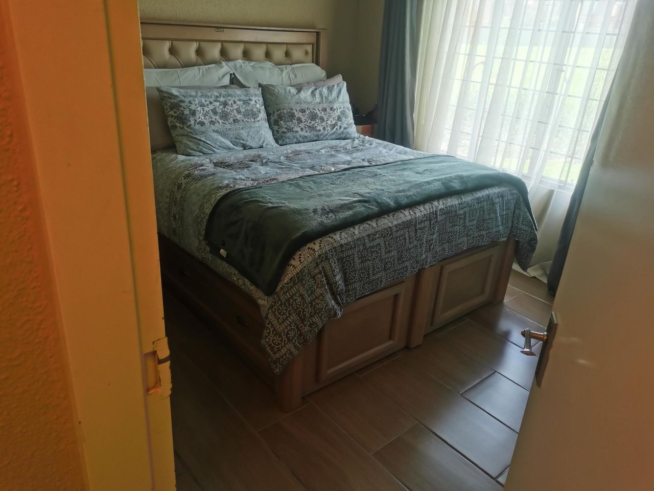 Photo 8 of 17