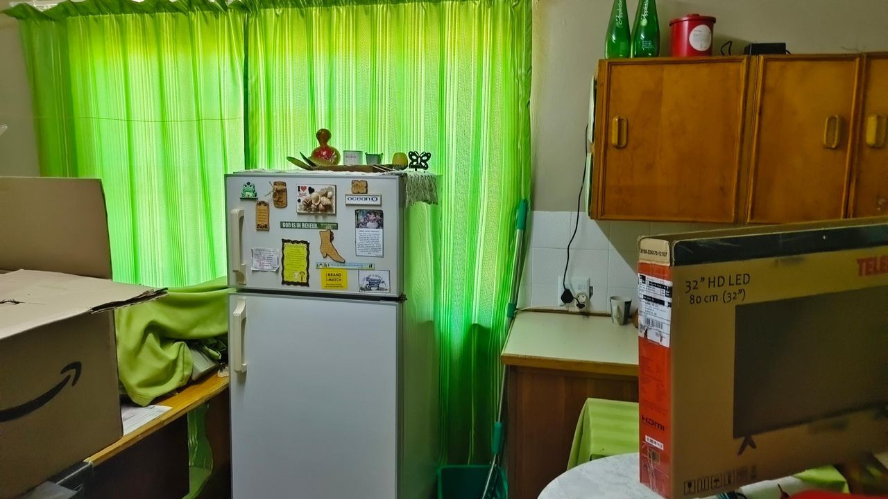 Photo 18 of 38