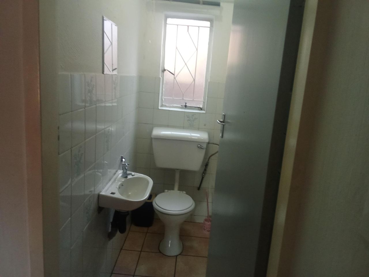 Photo 18 of 20