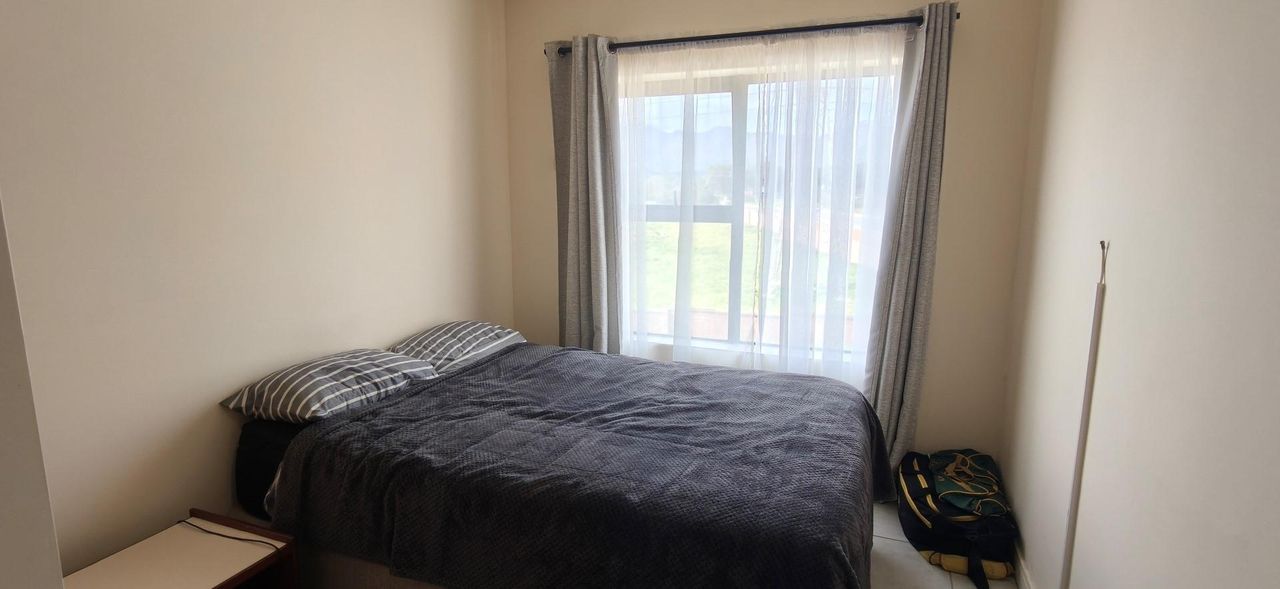 Photo 6 of 18