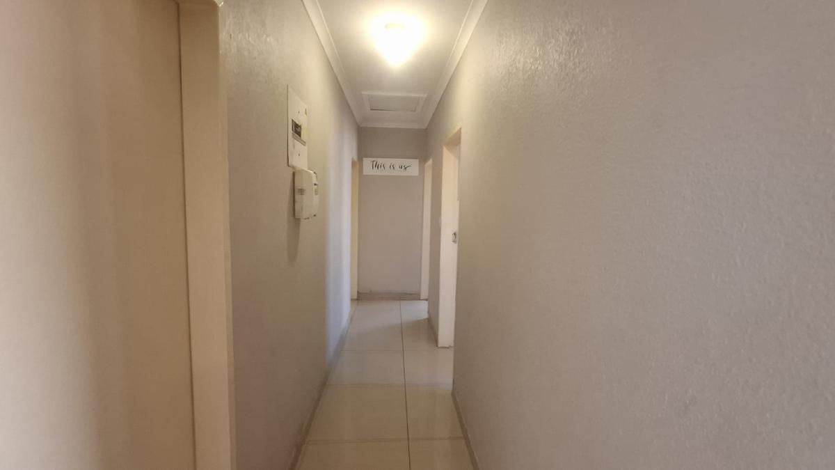 Photo 6 of 15