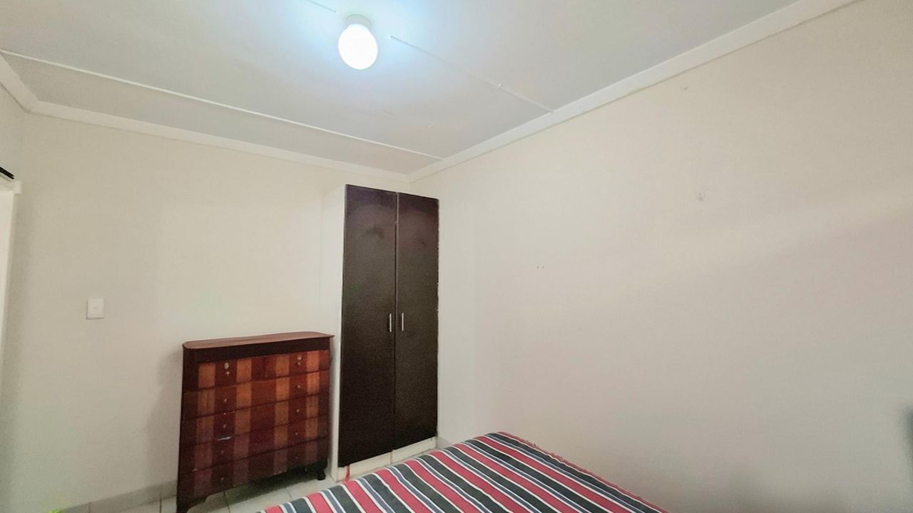 Photo 10 of 20