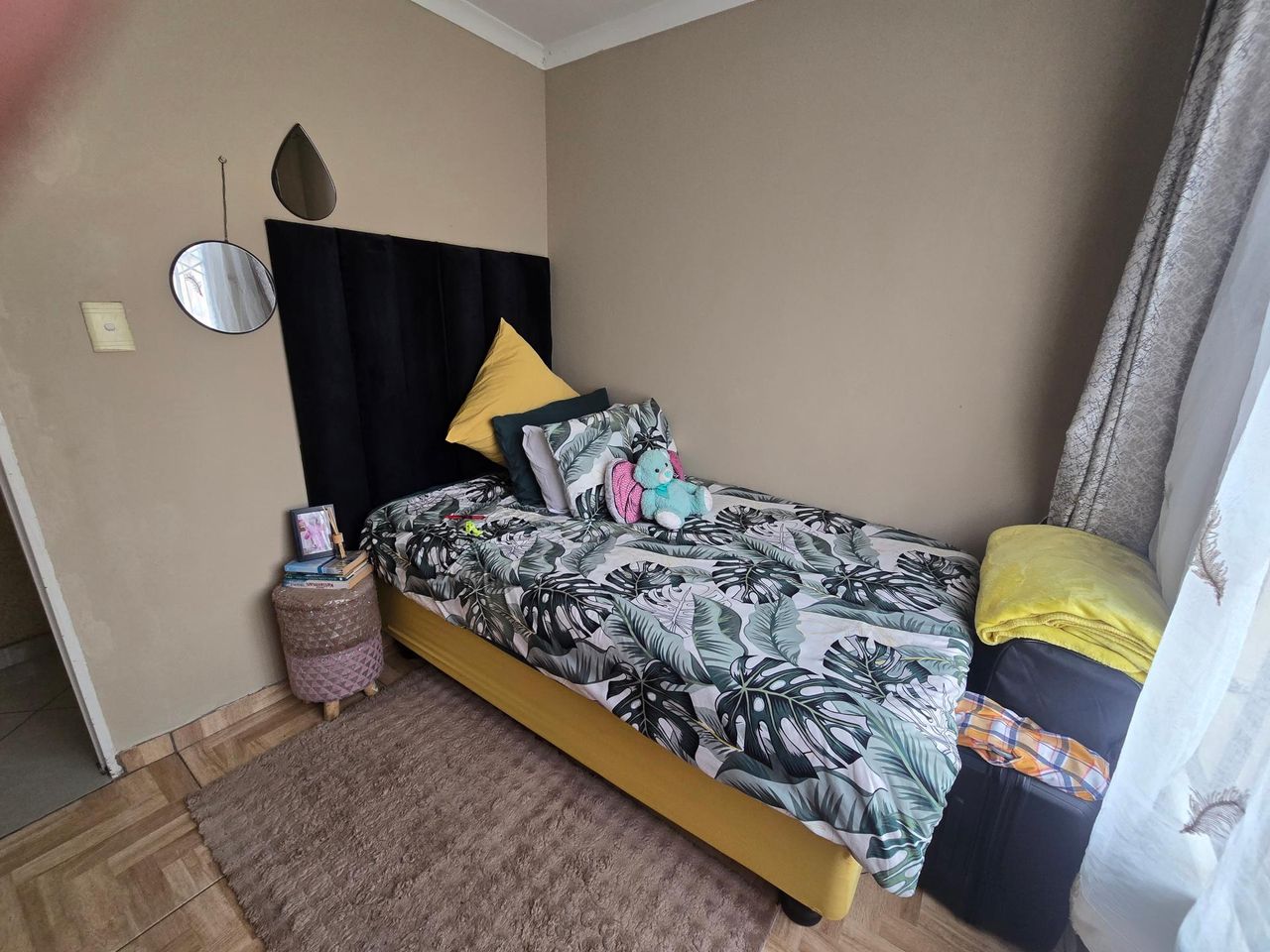 Photo 20 of 24